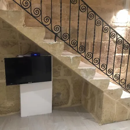 Apartment G.b. *